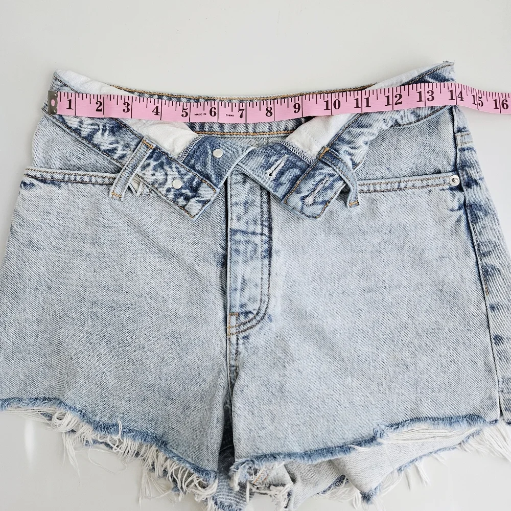 Alexander Wang Bite Flip Shorts 28